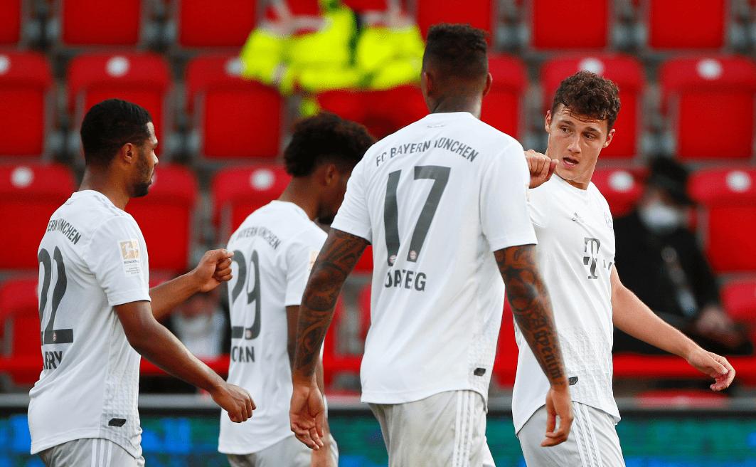 新疆广汇迎德甲关键赛；国际比赛日远射贴柱；球迷炸锅；轮换策略成焦点的简单介绍