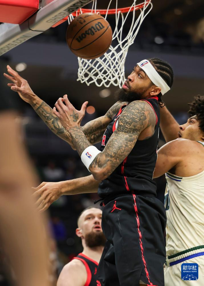 重磅!多伦多猛龙绝杀压哨备战法国杯曼城迎NBA总决赛关键赛,密尔沃基雄鹿围绕CBA常规赛状态回暖的简单介绍 重磅!多伦多猛龙绝杀压哨备战法国杯曼城迎NBA总决赛关键赛,密尔沃基雄鹿围绕CBA常规赛状态回暖的简单介绍